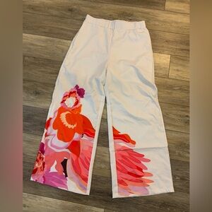 Floral Wide-Leg Pants with Pink and Red Design. Size M